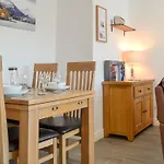 Wise Casa de Férias *